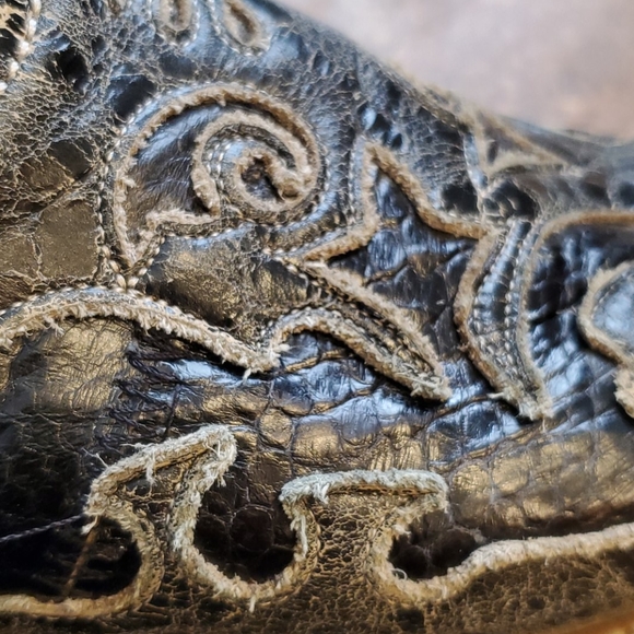 Corral Boots - Picture 3 of 3